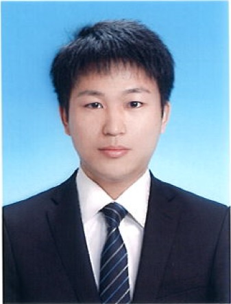 松村 亮佑