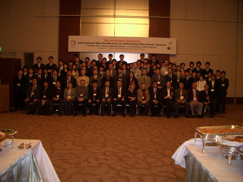 ./banquet/Groupphoto02.htm
