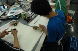 ¸2(2)