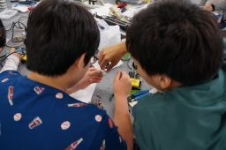 ３班・目を持つロボットを作ろう