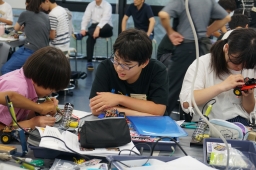 ３班・目を持つロボットを作ろう