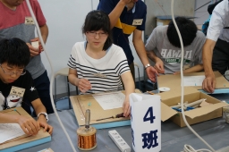 ４班・電波の発振源を探そう