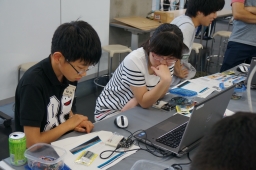 ４班・電波の発振源を探そう