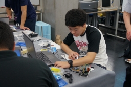 ４班・電波の発振源を探そう