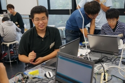 ４班・電波の発振源を探そう
