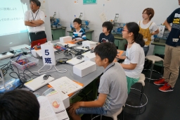 ５班・ロボット開発に挑戦しよう