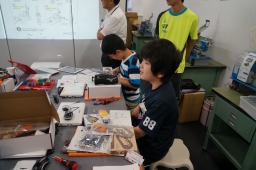 ５班・ロボット開発に挑戦しよう