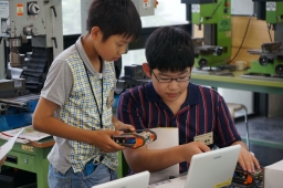 ５班・ロボット開発に挑戦しよう