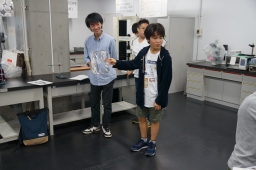 ６班・光で音楽を送ろう