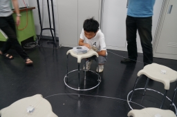 ６班・光で音楽を送ろう