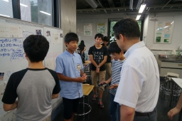 成果発表
