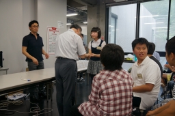 閉校式