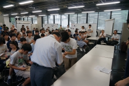 閉校式